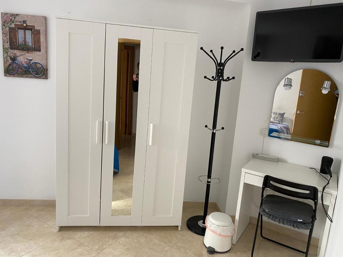 Malaga Centro Habitaciones Privada En Apartamento Compartidos Bagian luar foto