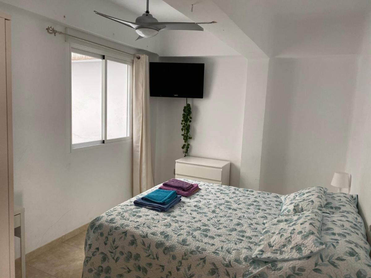 Malaga Centro Habitaciones Privada En Apartamento Compartidos Bagian luar foto