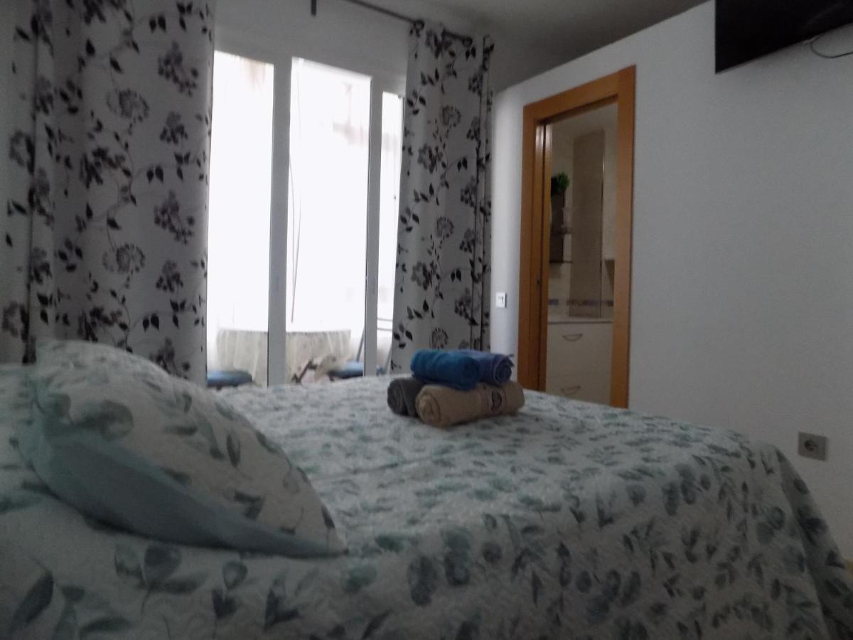 Malaga Centro Habitaciones Privada En Apartamento Compartidos Bagian luar foto